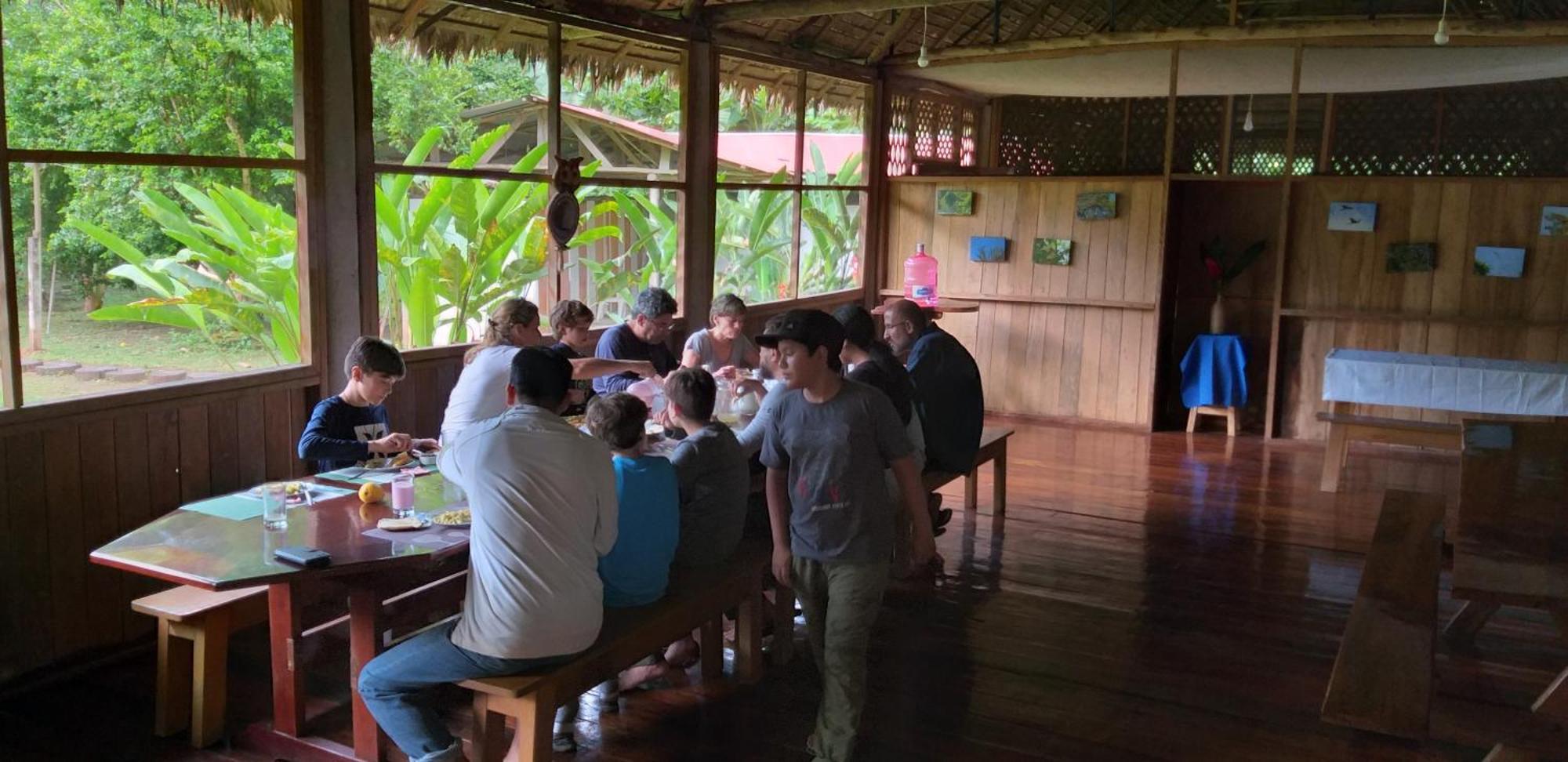 Tres Chimbadas Lake Lodge Tambopata Kültér fotó