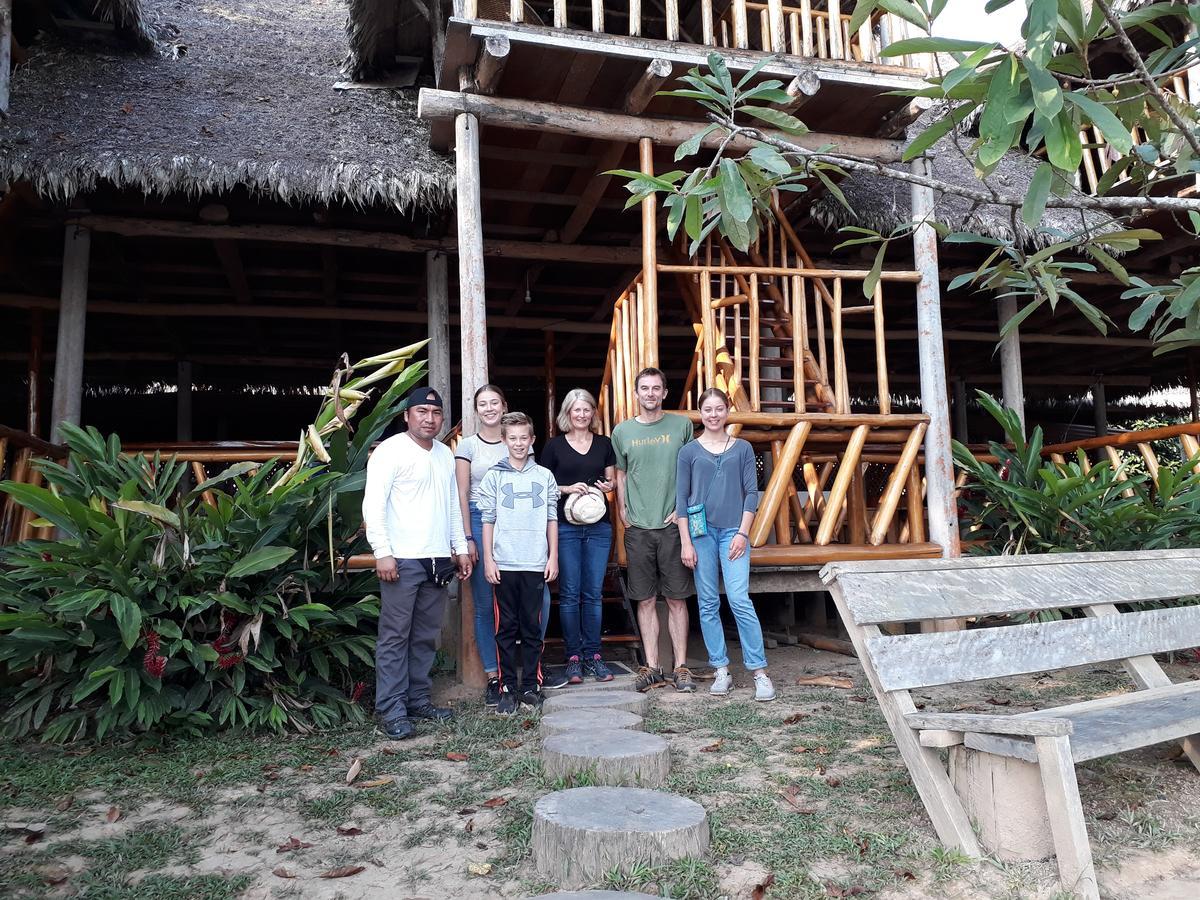 Tres Chimbadas Lake Lodge Tambopata Kültér fotó